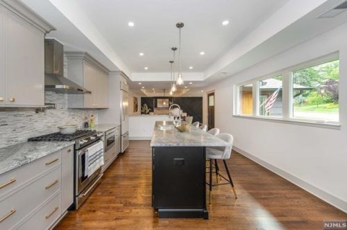 415 Upper Mountain Ave, Montclair NJ  07043-1413 exterior