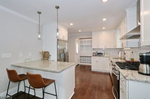 210 Mountainview Ave, Scotch Plains NJ  07076-1418 exterior