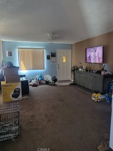 731 Lake St, Lake Elsinore CA  92530-4345 exterior