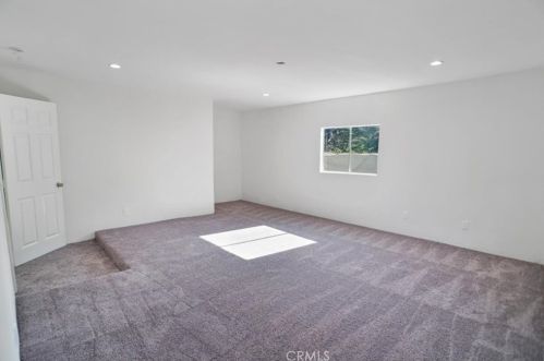 30009 Hunstock St, Santa Clarita CA  91384-2456 exterior