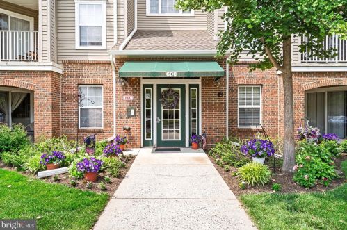 622 Mowat Cir, Trenton, NJ 08690-3222