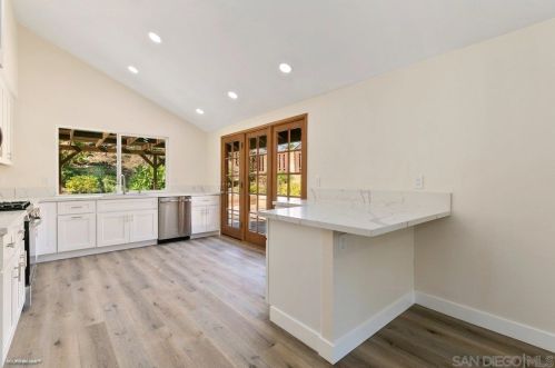 11096 Turret Dr, San Diego, CA 92131-1315
