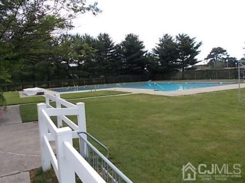 26 Front Ct, Old Bridge NJ  08857-1942 exterior