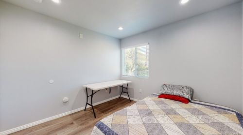 736 Montebello Blvd, Montebello CA 90640-2534 exterior