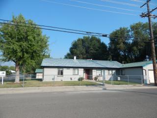 245 Hall St, Susanville, CA 96130-4131