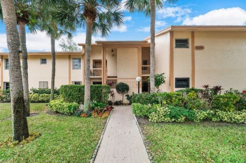 5690 Princess Palm Ct, Delray Beach, FL 33484-2019