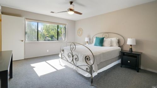 580 Willow Ct, Benicia CA  94510-1447 exterior