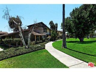 7544 Corbin Ave, Los Angeles, CA 91335-2421