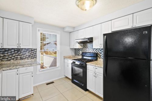 554 Hinckle Ave, Trenton NJ  08628-2805 exterior