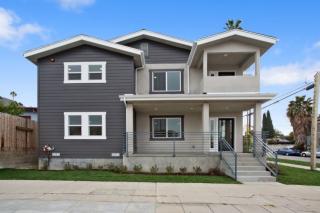 4457 Lexington Ave, Los Angeles CA  90029-2037 exterior