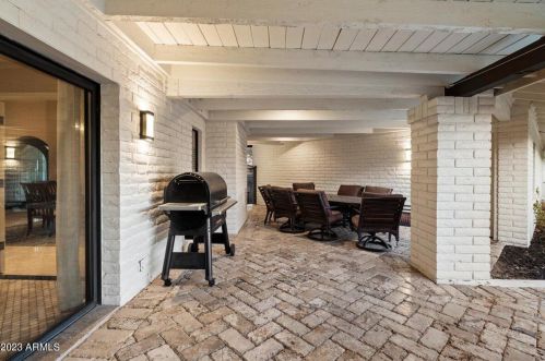 3301 Rovey Ave, Scottsdale AZ 85250-5824 exterior