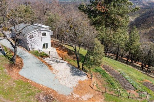 20063 Post Chaise Cir, Grass Valley CA  95949-9585 exterior