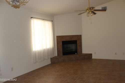 1582 Cottonwood Canyon Dr, Mescal, AZ 85602-7509