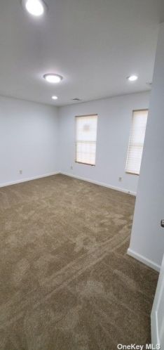 1659 Straight Path, Wheatley Heights NY  11798-1903 exterior