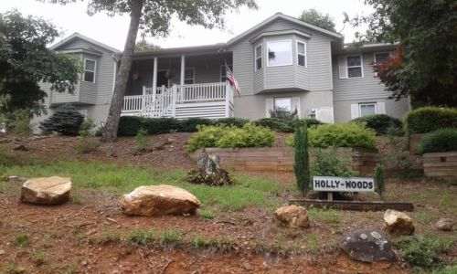 1179 Poor House Mountain Trl, Unaka, NC 28906-7299