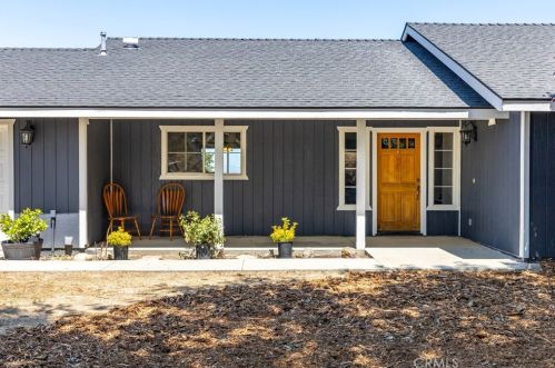 8255 Settlers Pl, Lake Nacimiento CA  93446-8364 exterior