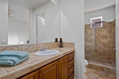 56430 Muirfield Vlg, La Quinta CA  92253-7648 exterior