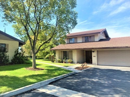 145 Palm Lane Dr, Redlands, CA 92373-6081