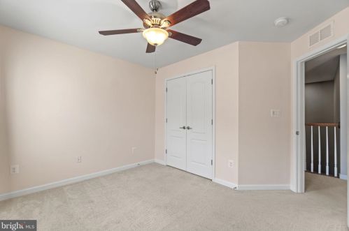 4770 Dane Ridge Cir, Woodbridge VA  22193-6519 exterior