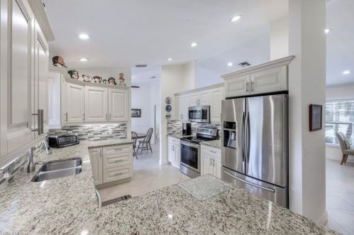 1242 6th Ave, Marco Island, FL 34145-2871