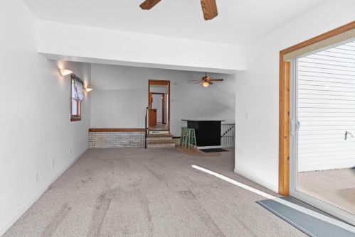 341 Grandview Ave, Menasha WI  54952-2225 exterior