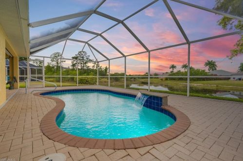 8531 Gassner Way, Lehigh Acres, FL 33972-7555