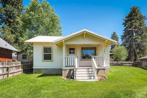 1042 Delaware Ave, Bend OR  97701-3228 exterior