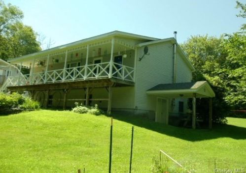286 Hahn Rd, Lew Beach, NY 12758-6627