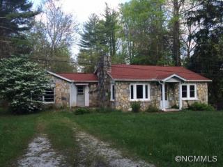 453 Dove Hvn Ln, Hendersonville NC  28791-8550 exterior