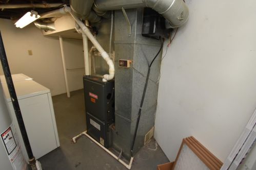 2074 Galbraith Rd, Cincinnati OH  45215-5634 exterior