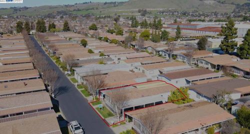 29462 Middleborough Way, Hayward CA 94544-6436 exterior