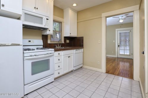 1042 3 Ave, Tucson AZ  85705-7472 exterior