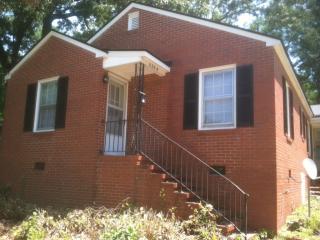 620 Cape Fear Ave, Fayetteville NC  28303-4320 exterior