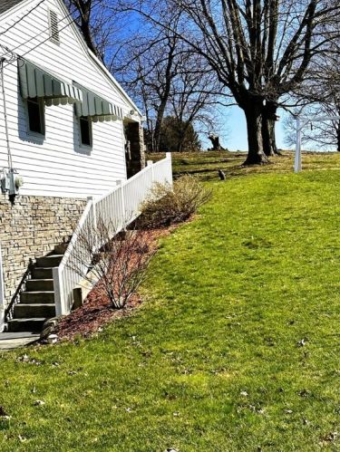 128 Mill St, Claysville, PA 15323-3306