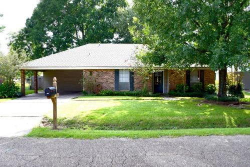 211 Lyons St, Lafayette, LA 70506-5222