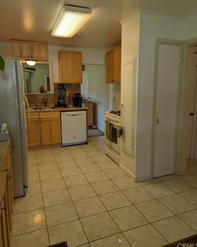 110 Ventura St, Fruto CA  95988-3241 exterior