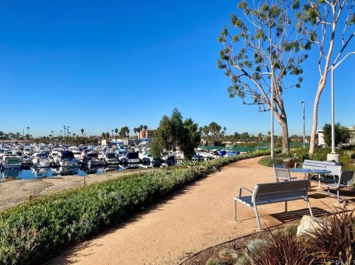 6227 Emerald Cove Dr, Long Beach CA  90803-2314 exterior