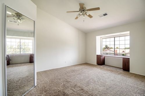 1754 Somerset Ln, Redlands CA  92374-5561 exterior