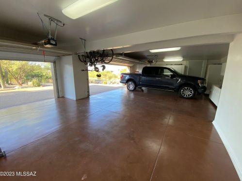 7422 Mystic Cyn Dr, Tucson AZ 85718-7805 exterior