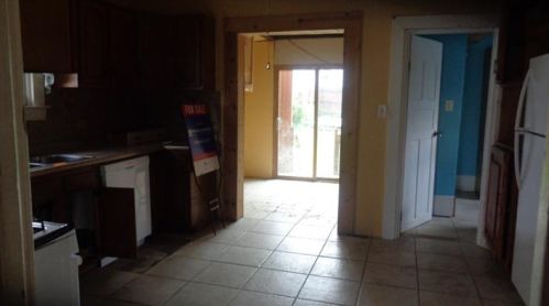 348 Ridge Ave, New Kensington, PA 15068-5435