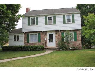 129 Vinton Rd, Rochester, NY 14622-2415