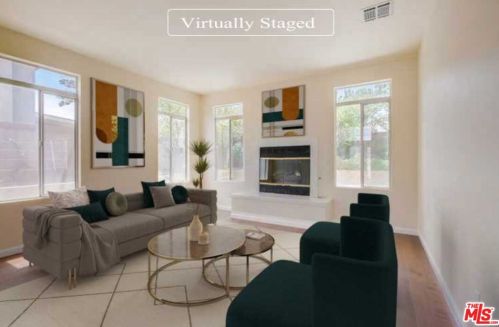 42031 Crestland Dr, Lancaster, CA 93536-3760