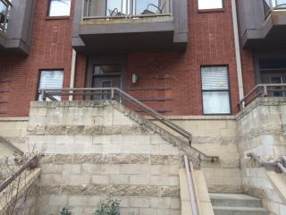 576 Bolivar St, Lexington KY  40508-3513 exterior