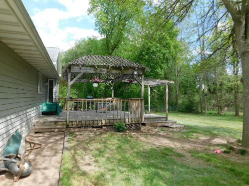 2104 Cumberland Dr, Green Bay, WI 54311-6316