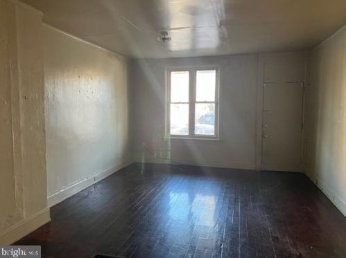 2408 Jefferson St, Harrisburg PA  17110-2514 exterior