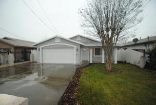 4447 79th St, Sacramento CA  95820-3648 exterior