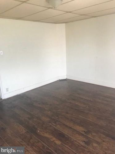 429 Kelker St, Harrisburg, PA 17102-1536