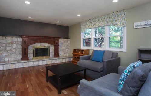 1845 Ferguson Ln, Blue Bell PA  19422-1308 exterior