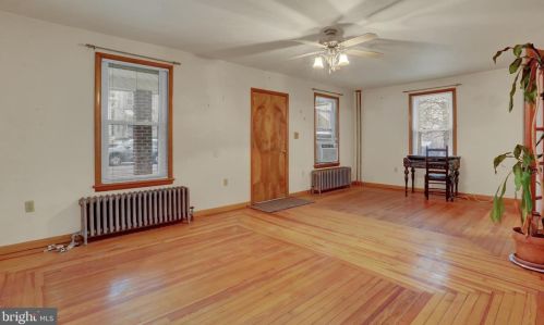 267 Market St, Highspire PA  17034-1417 exterior