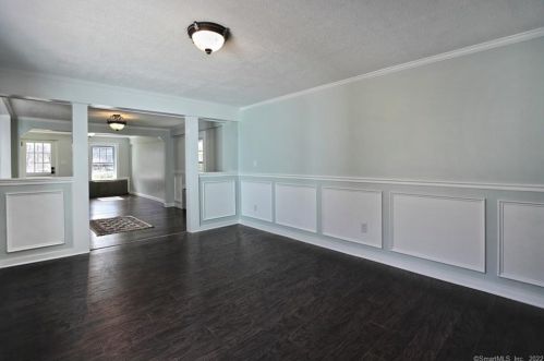 28 Church St, North Branford CT  06471-1417 exterior